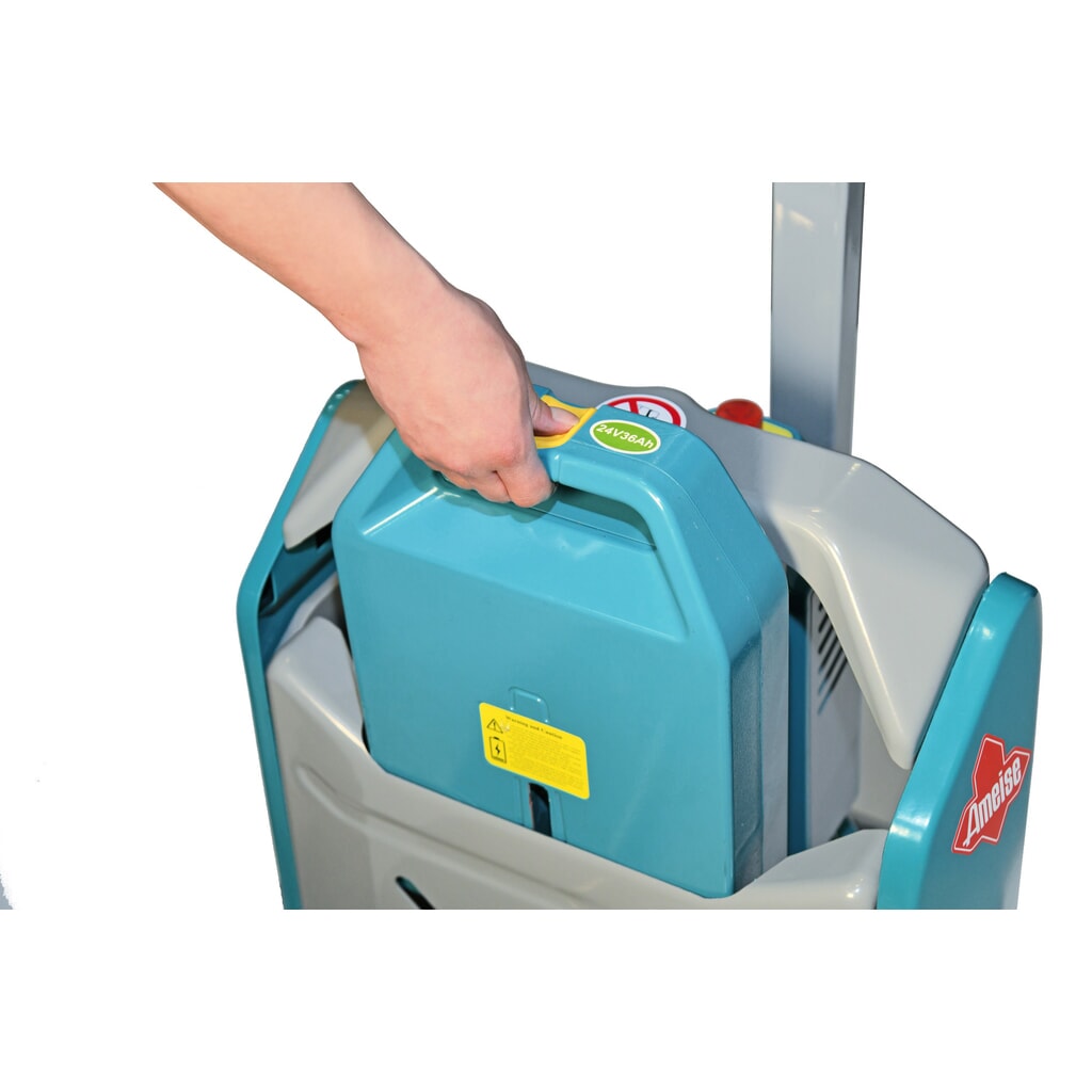 Ameise® PTE 1.5 electric pallet truck, load capacity 1,500 kg, fork length 1,150 mm Product image no. 3: Ameise® PTE 1.5 electric pallet truck, load capacity 1,500 kg, fork length 1,150 mm