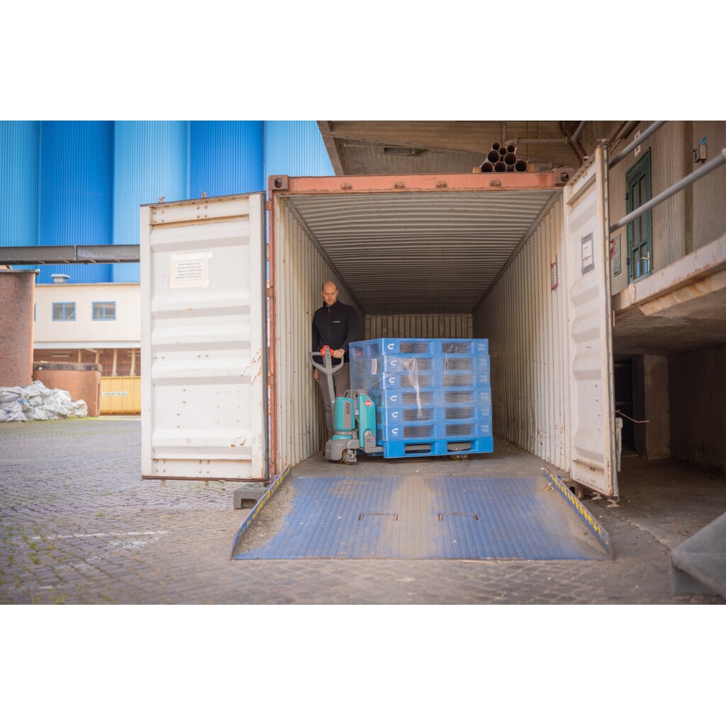 Ameise® PTE 1.6 electric pallet truck, load capacity 1,600 kg, fork length 1,150 mm Product image no. 10: Ameise® PTE 1.6 electric pallet truck, load capacity 1,600 kg, fork length 1,150 mm