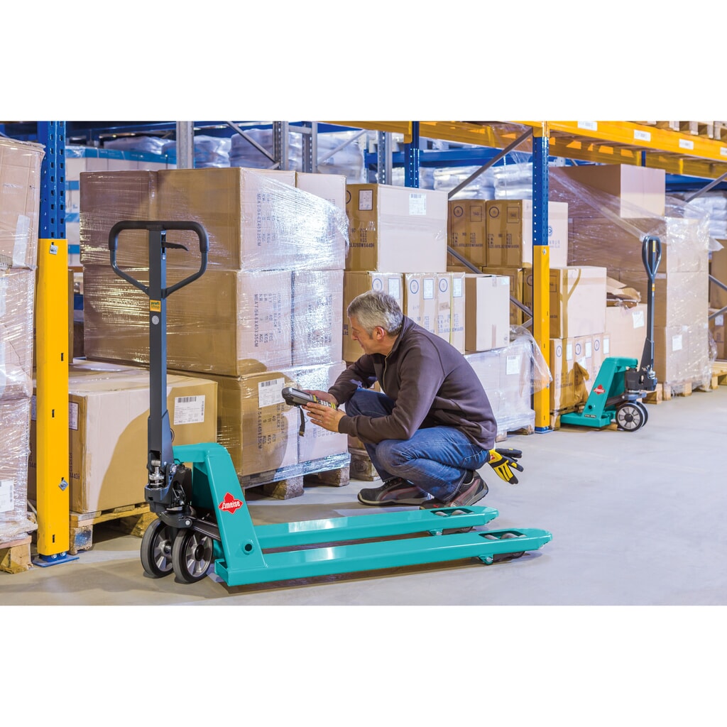 Ameise® PTM 2.5 hand pallet truck, load capacity 2,500 kg, fork length 1,150 mm, nylon, tandem rollers Product image no. 14: Ameise® PTM 2.5 hand pallet truck, load capacity 2,500 kg, fork length 1,150 mm, nylon, tandem rollers