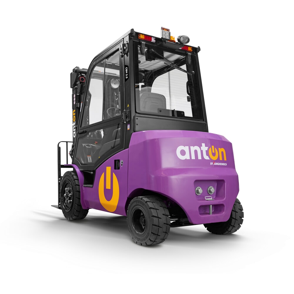 Product image no. 2: AntOn by Jungheinrich electric forklift truck CBH 3.5 with three-stage telescopic mast, lift height 4800 mm, load capacity 3500 kg, Comfort weather protection cabin, including external charger 80 V, 60 A, CEE, 5-pin