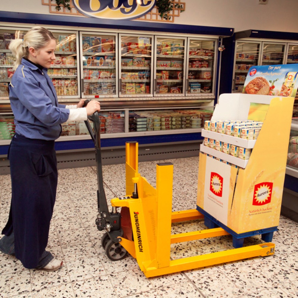 Produktabbildung Nr. 5: Jungheinrich AM V05 hand pallet truck, with wide track for display pallets