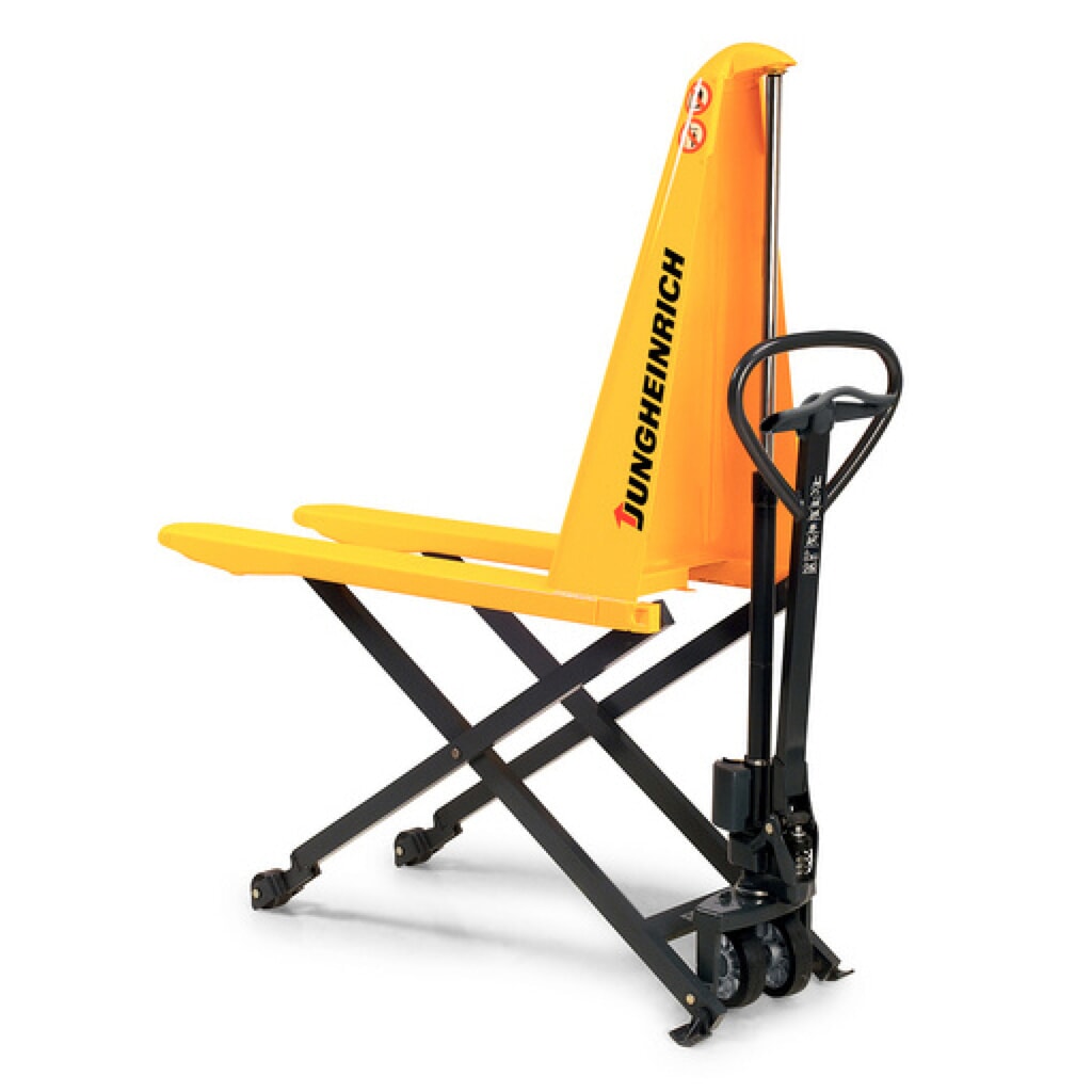 Jungheinrich AMX 10 scissor lift pallet truck, hand-hydraulic, load capacity 1,000 kg, special width across forks 680 mm, solid rubber / nylon Product image: Jungheinrich AMX 10 scissor lift pallet truck, hand-hydraulic, load capacity 1,000 kg, special width across forks 680 mm, solid rubber / nylon