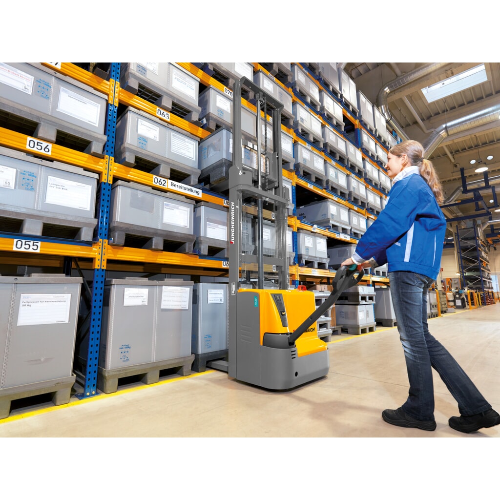 Product image no. 8: Jungheinrich EJC 112/ZZ electric high-lift stacker truck, two-stage telescopic mast, lift height 2,590 mm, load capacity 1,200 kg, proportional hydraulics, Aquamatic