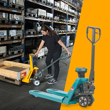 Pallet trucks with weigh scales