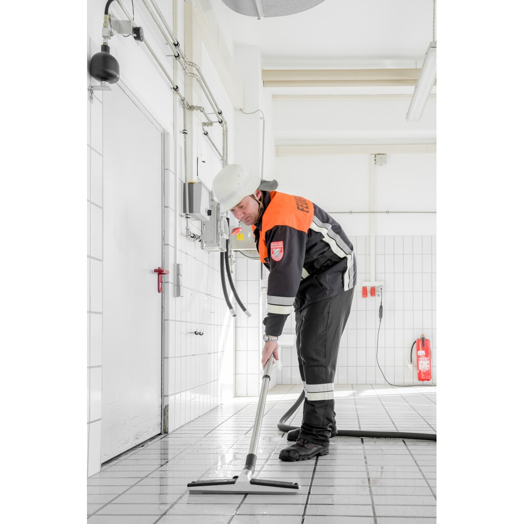 Nilfisk® ATTIX 751-71 MWF fire-service vacuum cleaner Product image no. 8: Nilfisk® ATTIX 751-71 MWF fire-service vacuum cleaner