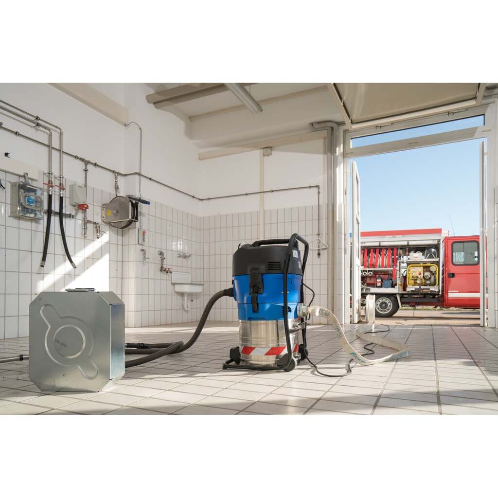 Nilfisk® ATTIX 751-71 MWF fire-service vacuum cleaner Product image no. 10: Nilfisk® ATTIX 751-71 MWF fire-service vacuum cleaner