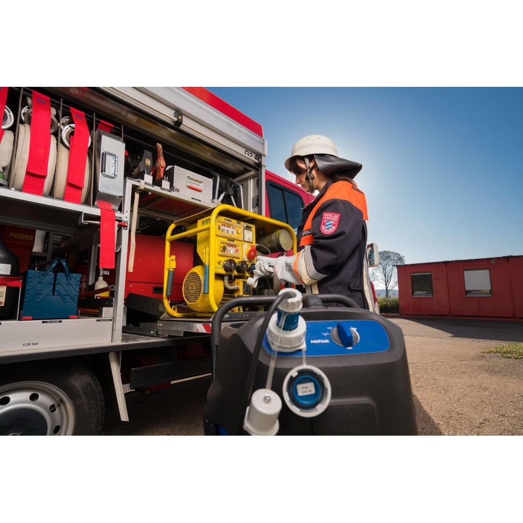 Nilfisk® ATTIX 751-71 MWF fire-service vacuum cleaner Product image no. 5: Nilfisk® ATTIX 751-71 MWF fire-service vacuum cleaner
