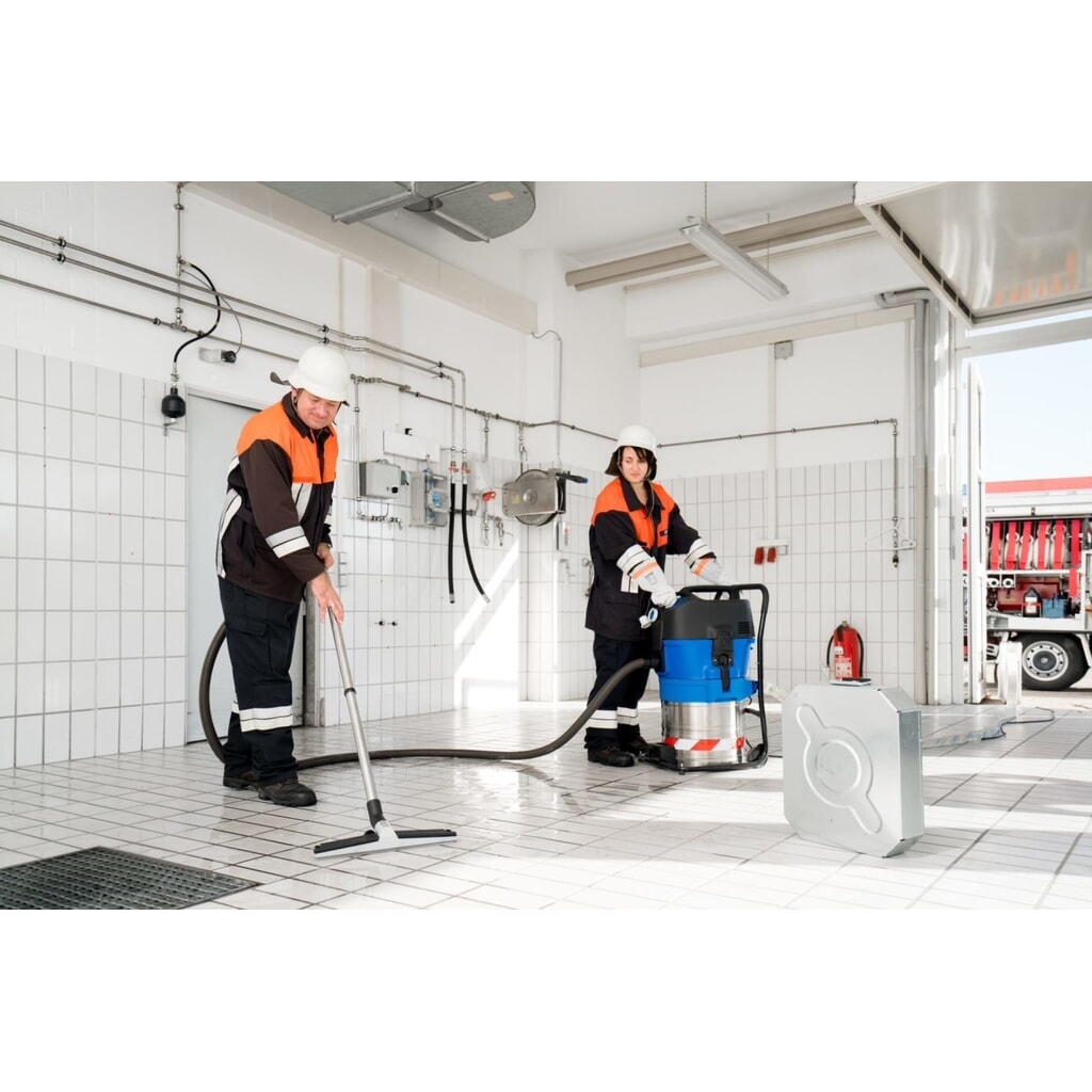 Product image no. 6: Nilfisk® ATTIX 751-71 MWF fire-service vacuum cleaner
