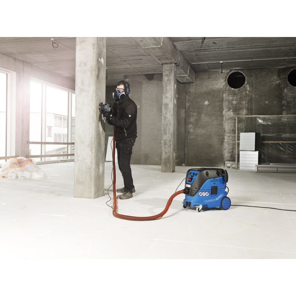 Produktabbildung Nr. 7: Nilfisk® ATTIX 33-2M IC health and safety vacuum cleaner, wet + dry