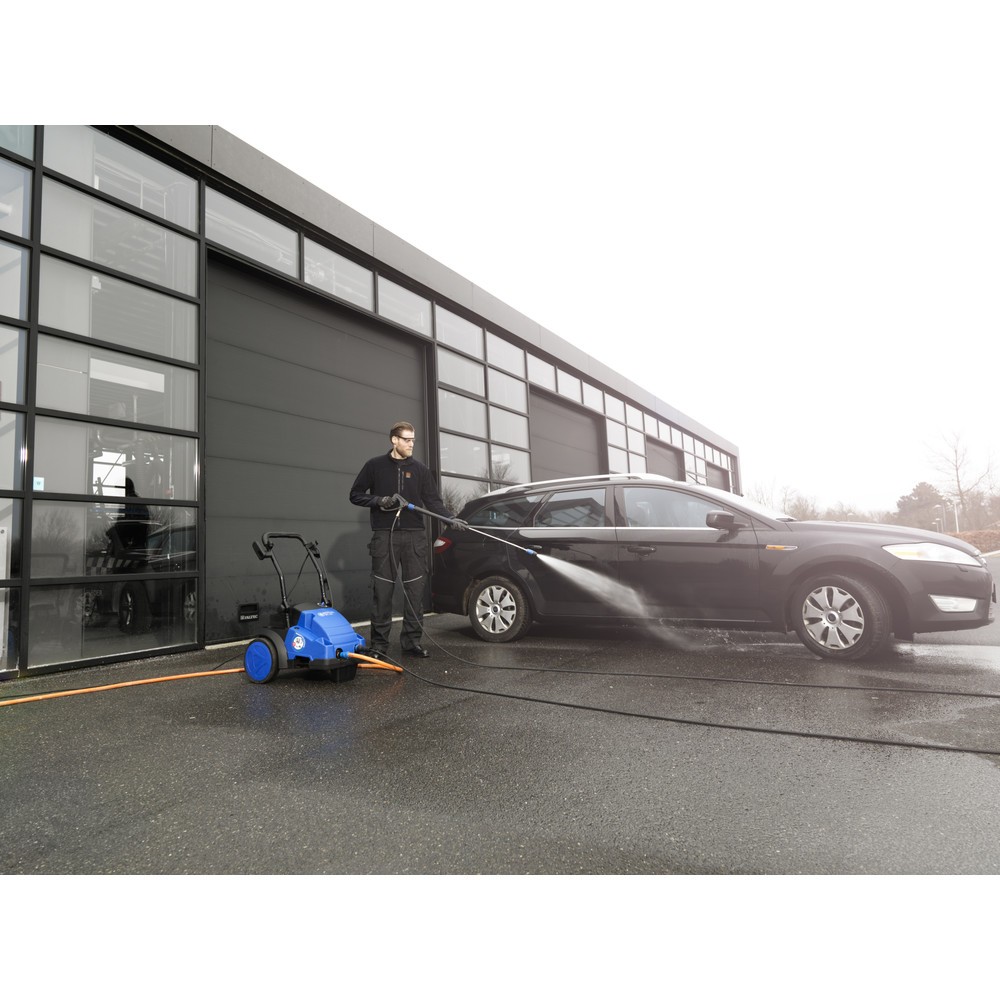 Produktabbildung Nr. 7: Nilfisk® MC 5M-200/150 pressure washer, cold water, mobile
