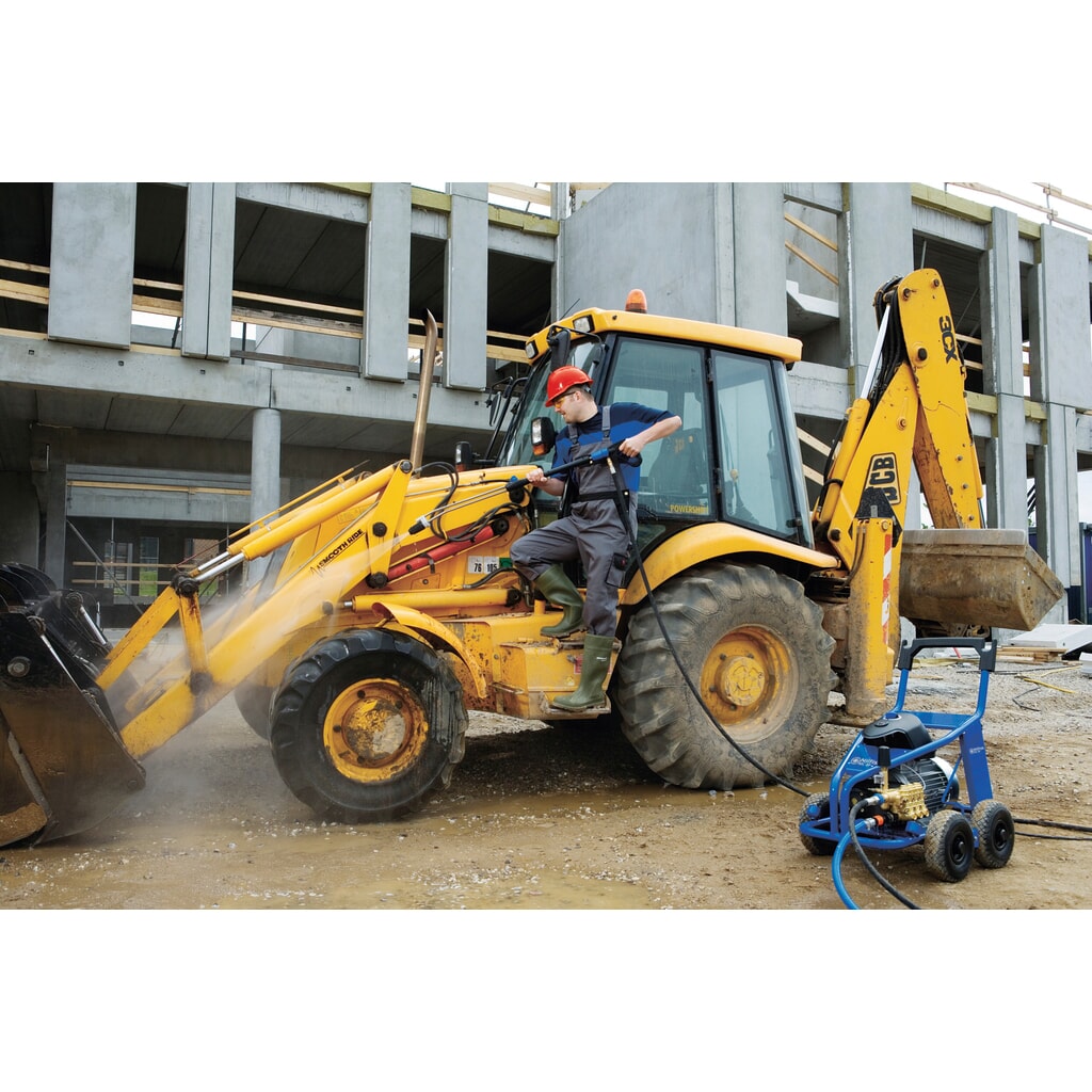 Nilfisk® MC 8P-180/2100 industrial pressure washer, cold water, mobile Product image no. 3: Nilfisk® MC 8P-180/2100 industrial pressure washer, cold water, mobile