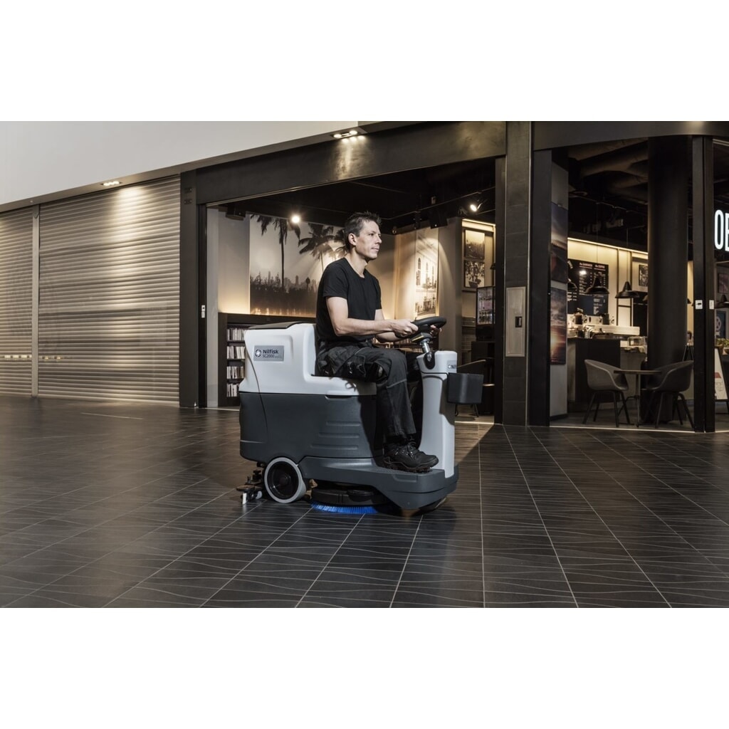 Product image no. 4: Nilfisk® SC2000 53 B ride-on scrubber dryer, electric motor