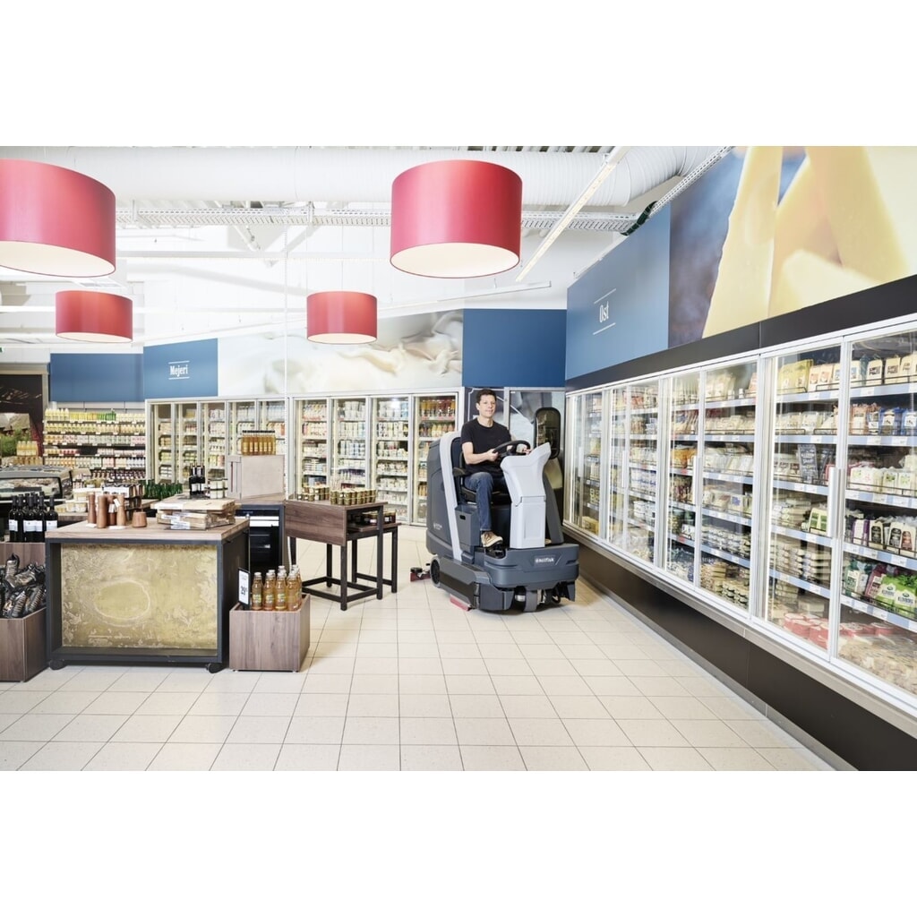 Product image no. 5: Nilfisk® ride-on scrubber dryer SC6000 860D, working width 863 mm