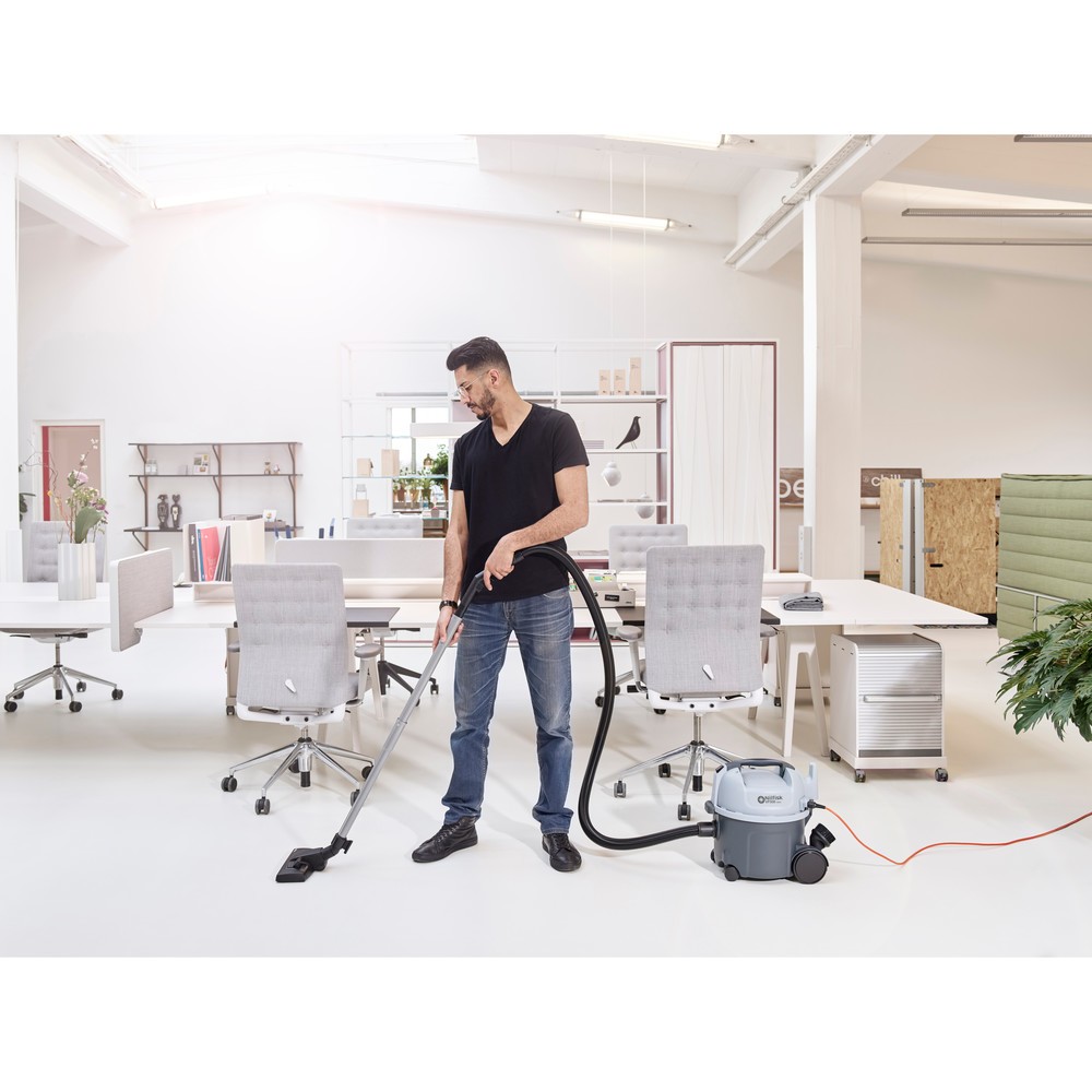 Produktabbildung Nr. 6: Nilfisk® VP300 HEPA Basic EU dry vacuum cleaner