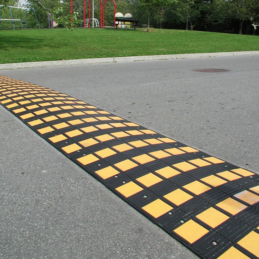 MORAVIA speed bump SafeRide®, < 30 km/h, closure element, male, height 50 mm, black Product image no. 2: MORAVIA speed bump SafeRide®, < 30 km/h, closure element, male, height 50 mm, black