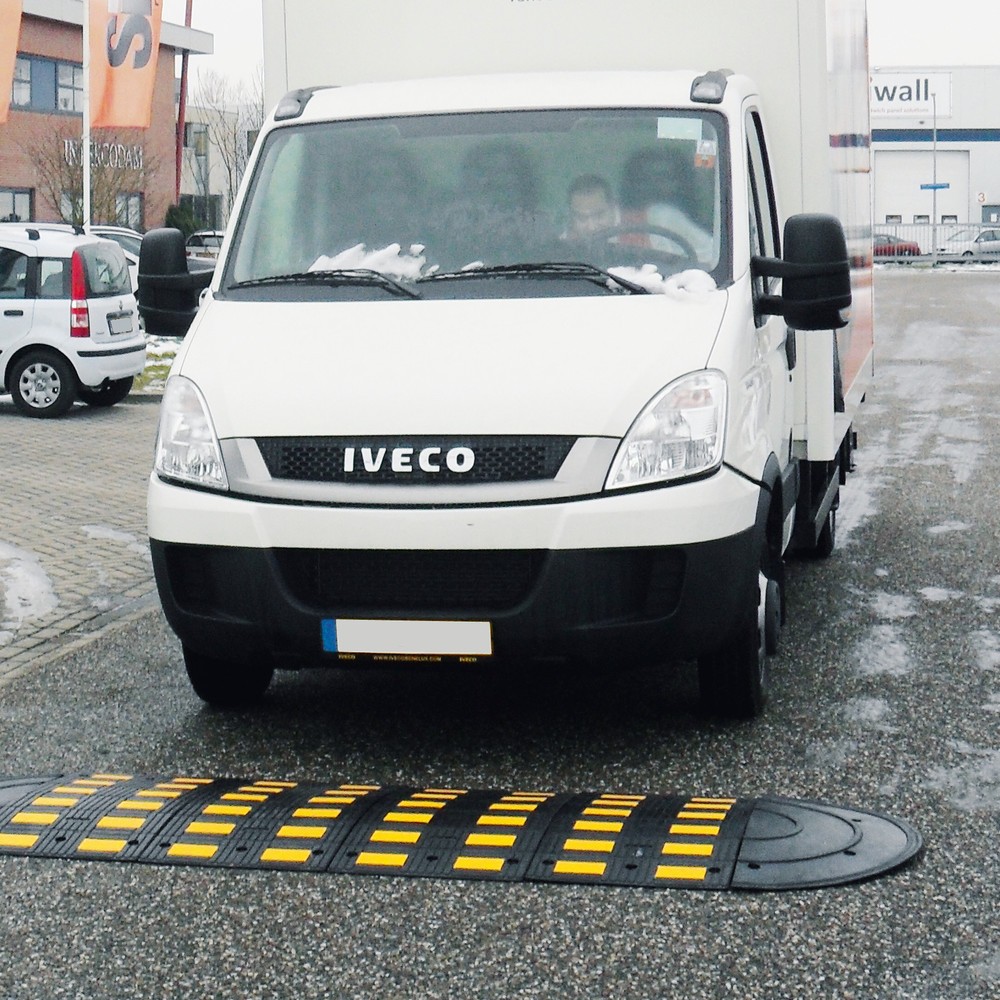 Produktabbildung Nr. 3: SafeRide® speed bump, < 30 km/h, closure element, male, height 50 mm, black
