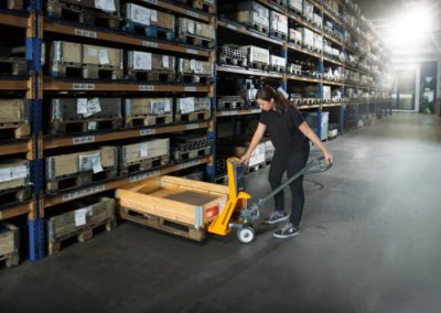Pallet truck repair – Simple guidance for minor damage
