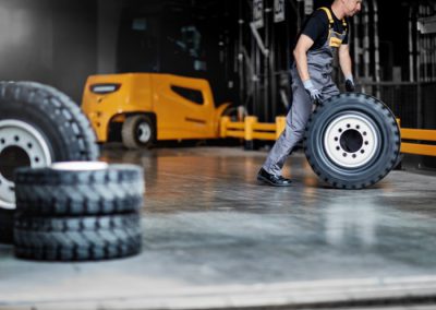 Calculate and optimise the rolling resistance of tyres